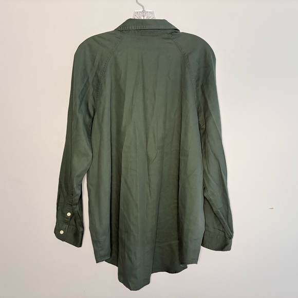 Universal Thread NWT Women’s Dark Green Oversized Button Down Long Sleeve Shirt - Picture 13 of 15